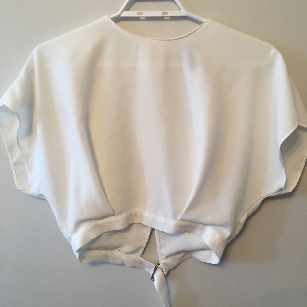 Forever21 crop top blouse